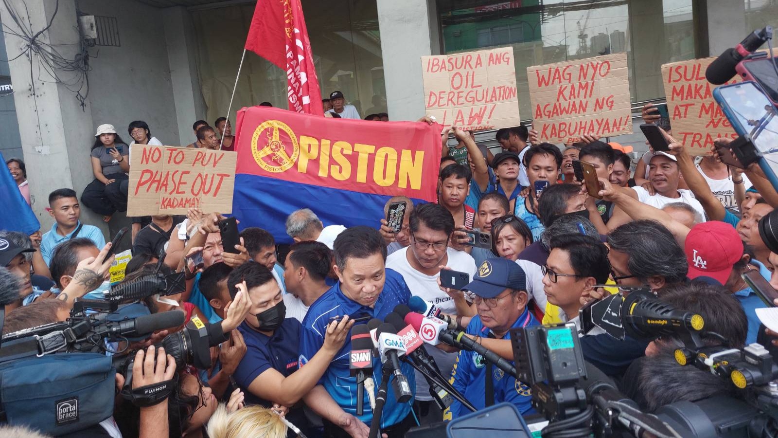 ‘Tuloy ang welga’: PISTON pushes through with second day of strike